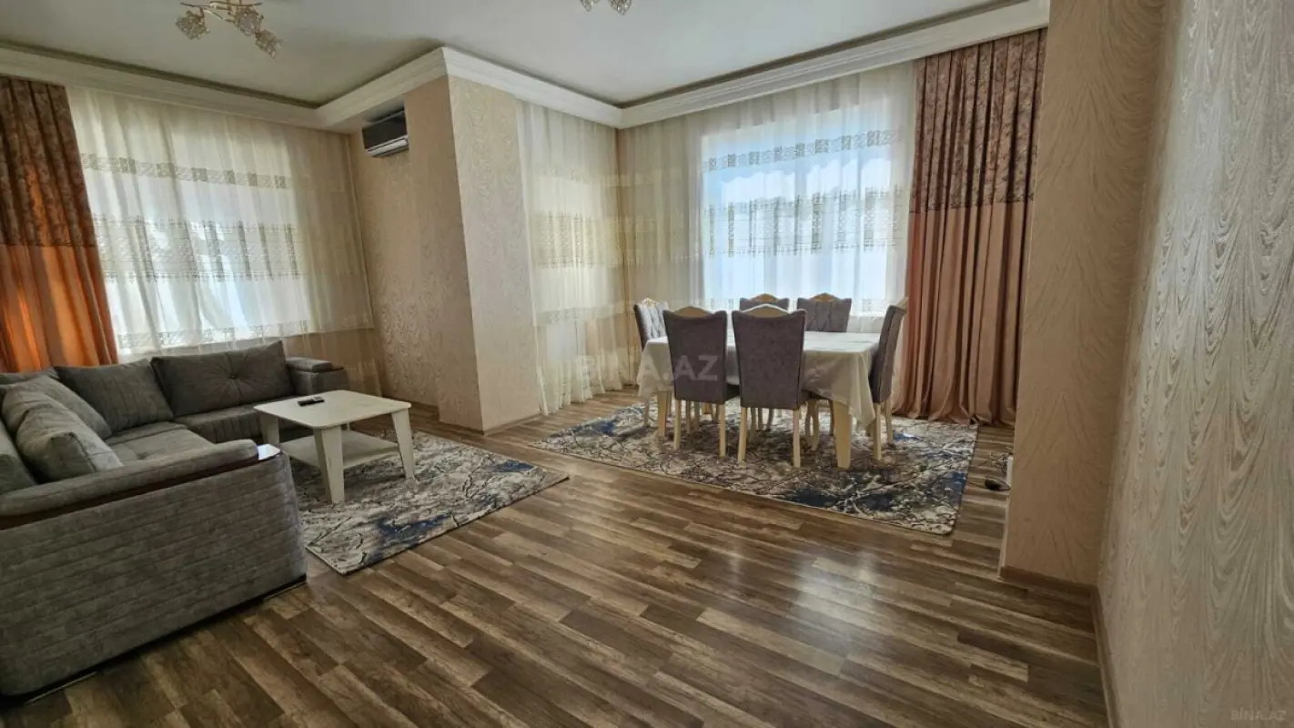 Kirayə verilir 2 otaqlı mənzil 82 m²