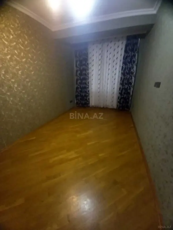 Kirayə verilir 3 otaqlı mənzil 103 m²
