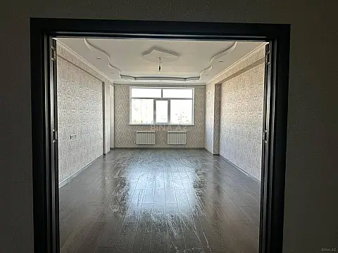 Satılır 4 otaqlı mənzil 180 m² — Bakı, Memar Əcəmi yanı 4 otaq 180.00 m²