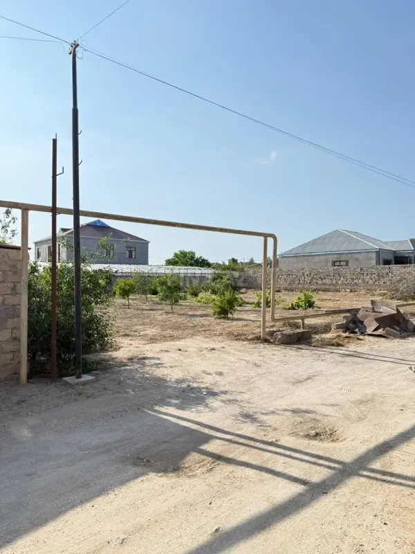 Satılır torpaq sahəsi 12 m²
