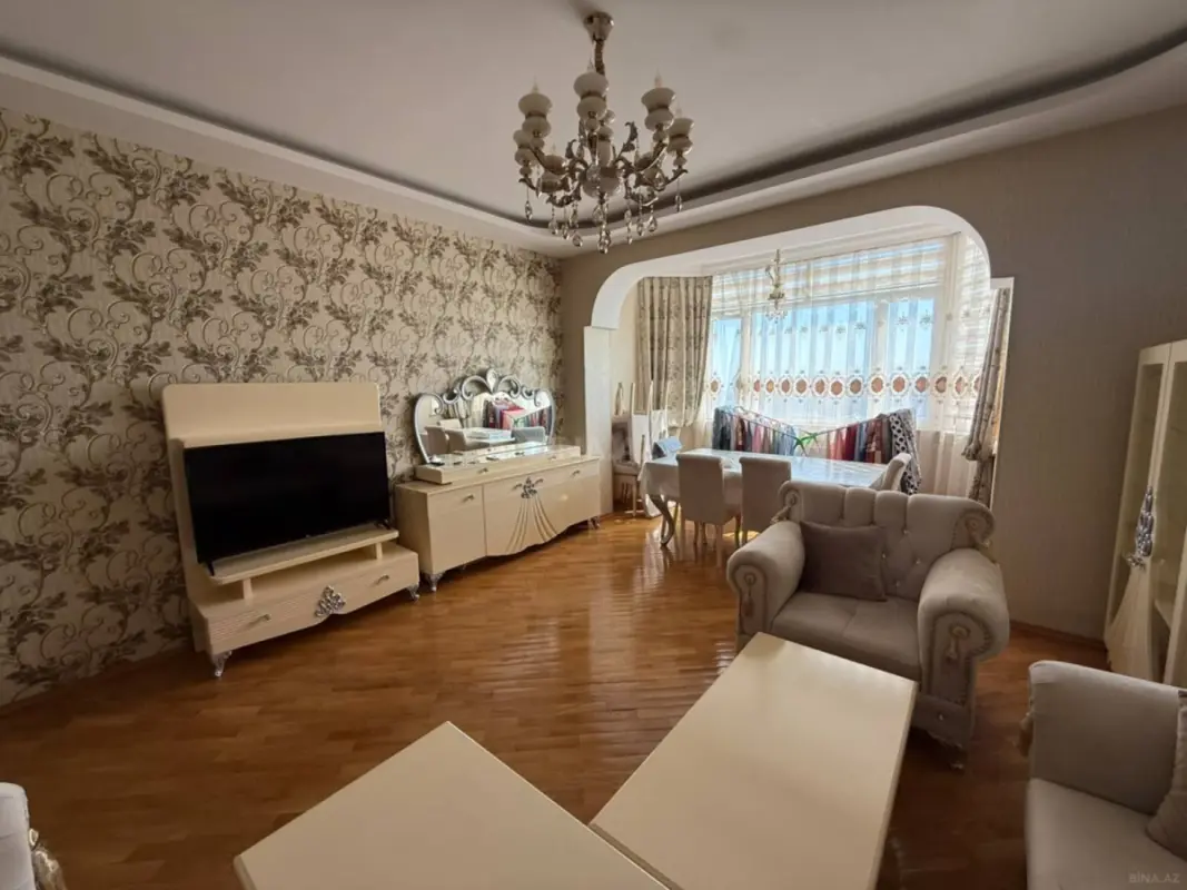 Kirayə verilir 3 otaqlı mənzil 110 m²