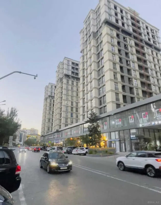 Satılır 3 otaqlı mənzil 128 m²