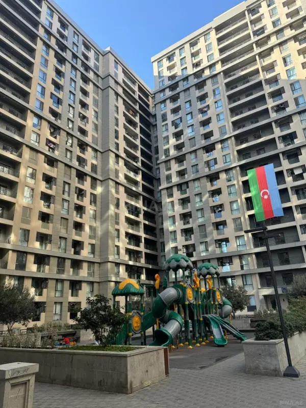 Kirayə verilir 2 otaqlı mənzil 84 m²