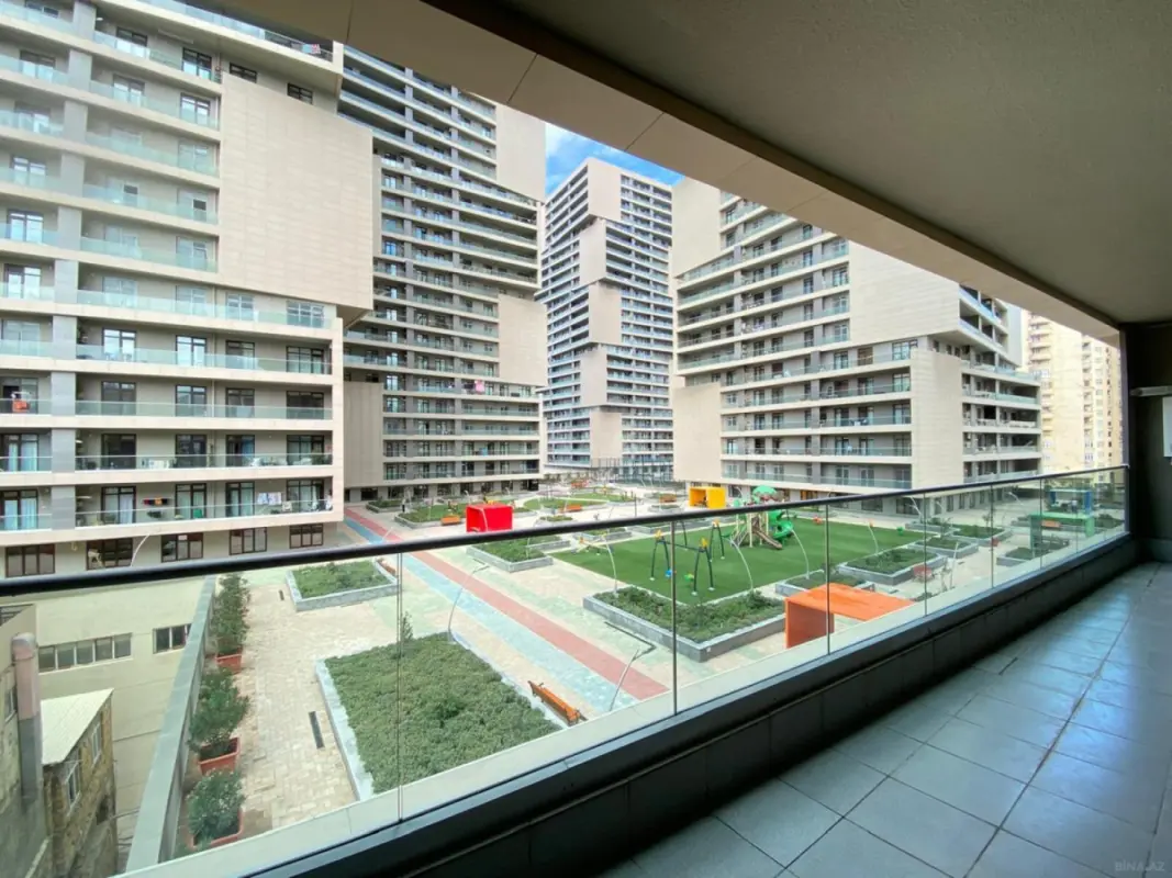 Kirayə verilir 3 otaqlı mənzil 110 m²