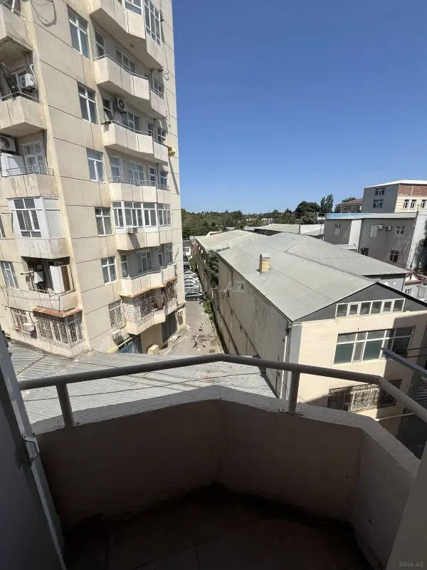 Satılır 3 otaqlı mənzil 41 m²