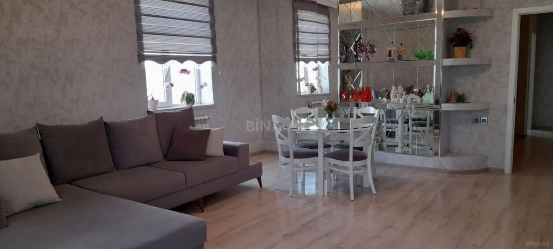Kirayə verilir 3 otaqlı mənzil 125 m²
