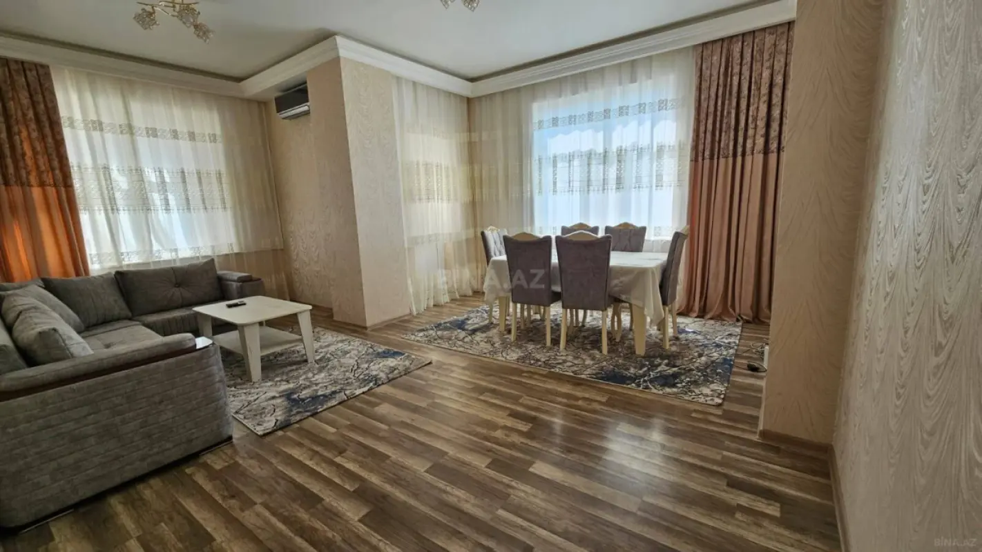 Kirayə verilir 2 otaqlı mənzil 85 m²