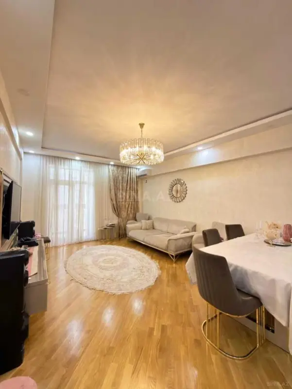 Satılır 2 otaqlı mənzil 85 m²