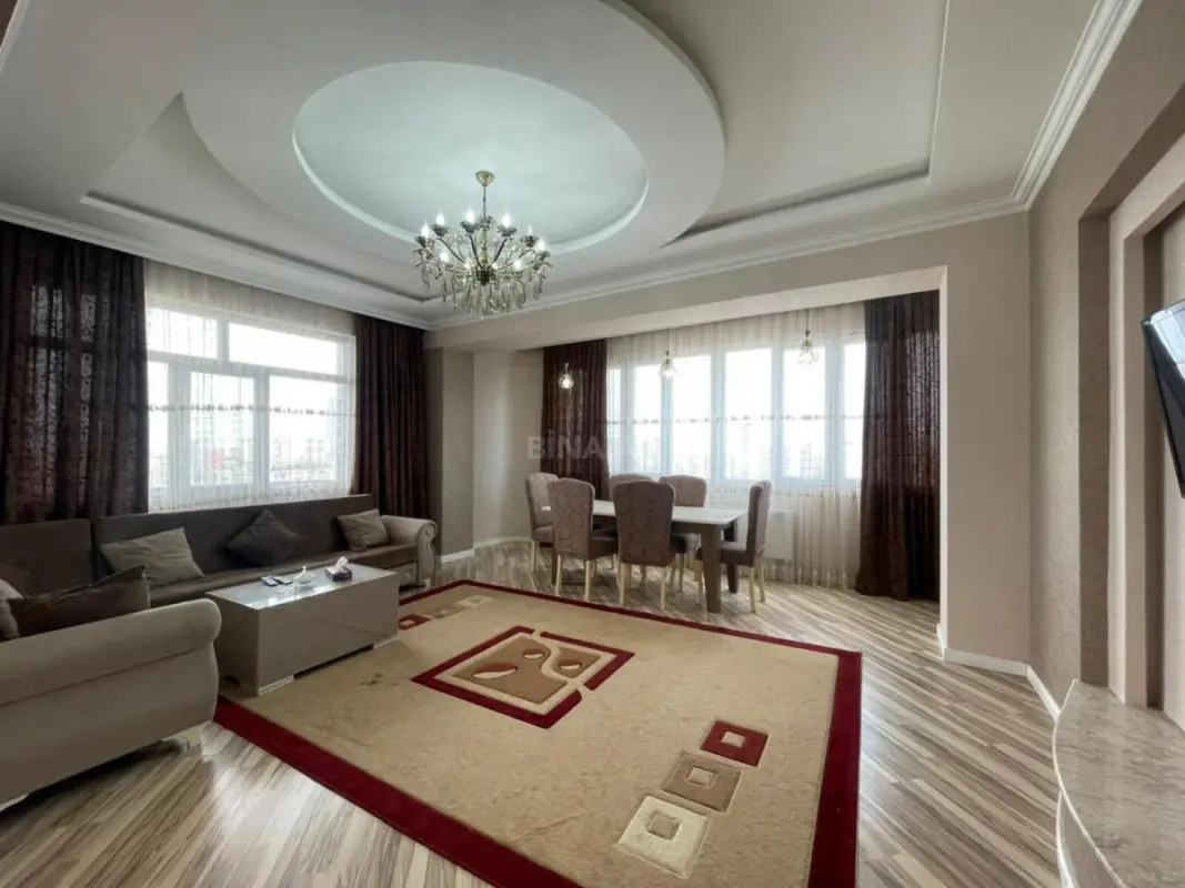 Kirayə verilir 3 otaqlı mənzil 100 m²