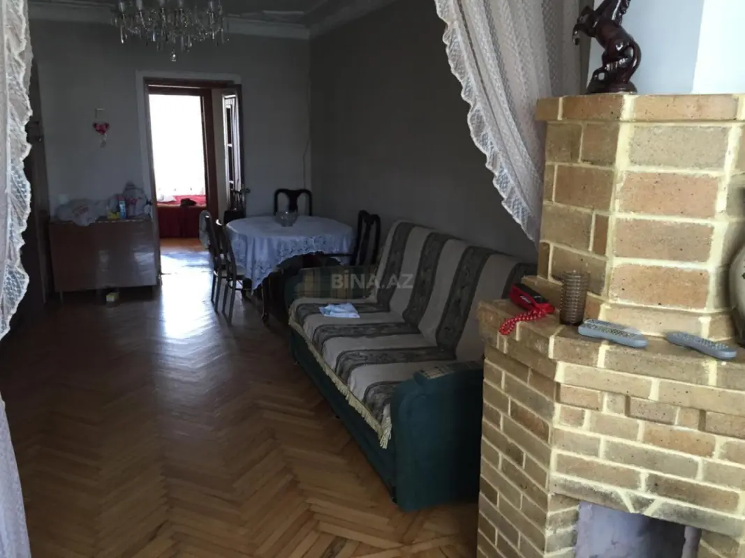 Kirayə verilir 2 otaqlı mənzil 46 m²