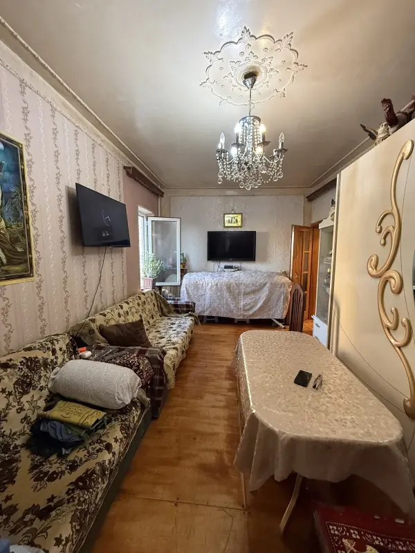 Satılır 2 otaqlı mənzil 45 m²