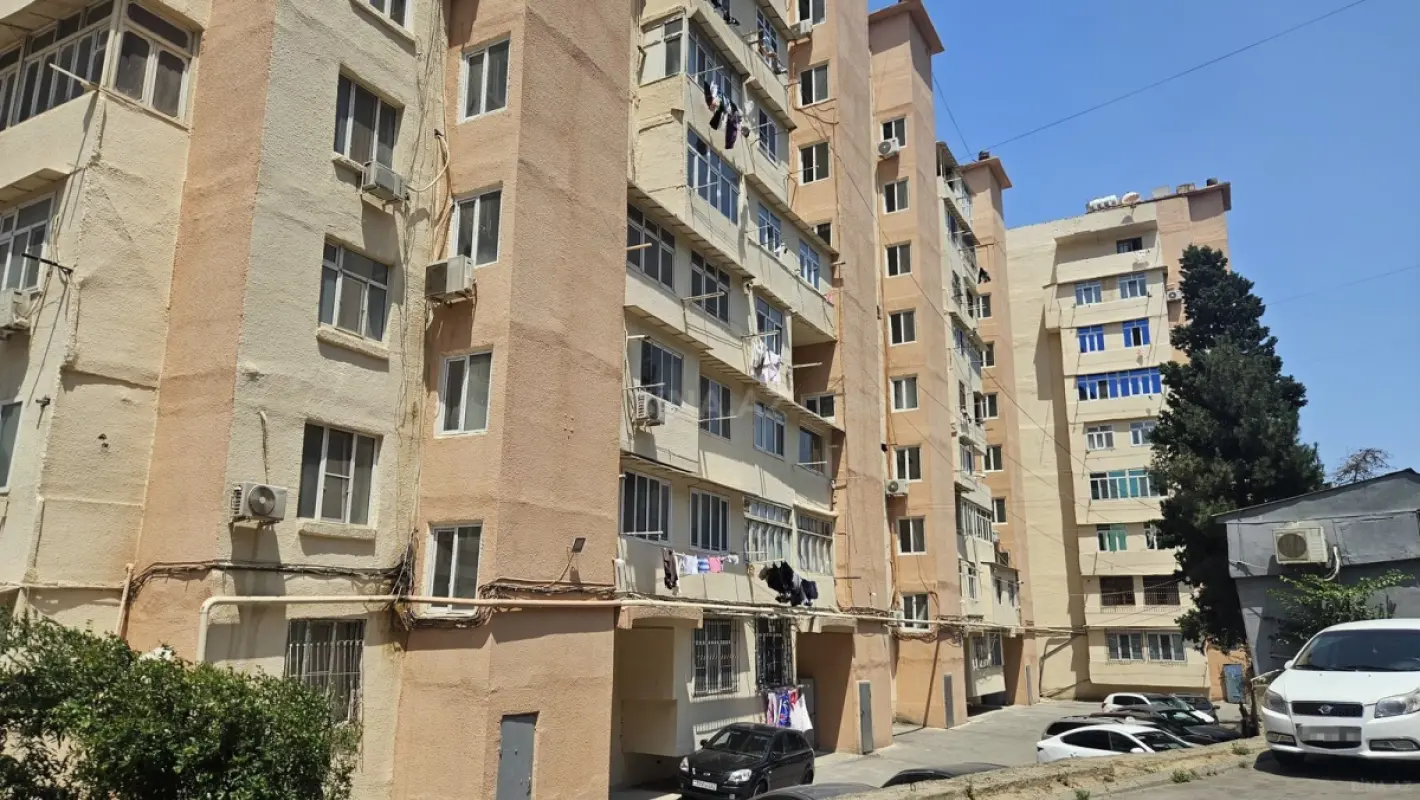 Satılır 3 otaqlı mənzil 85 m²