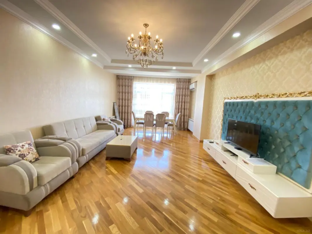 Kirayə verilir 2 otaqlı mənzil 85 m²