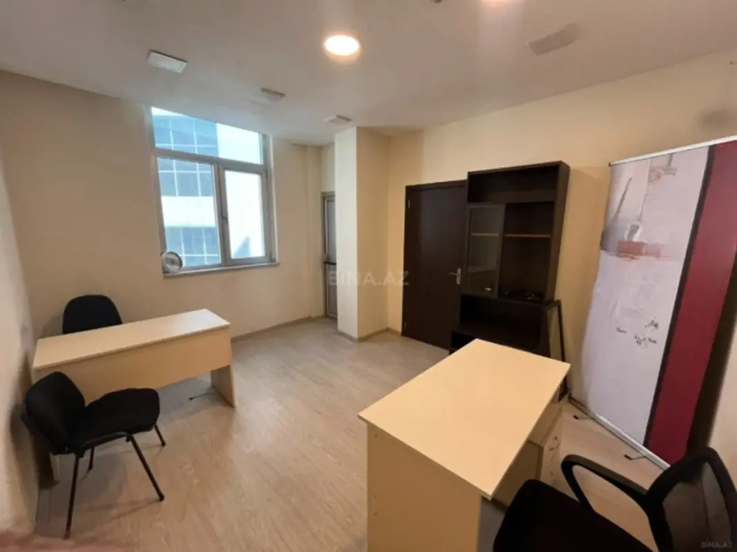 Kirayə verilir 1 otaqlı ofis 25 m²
