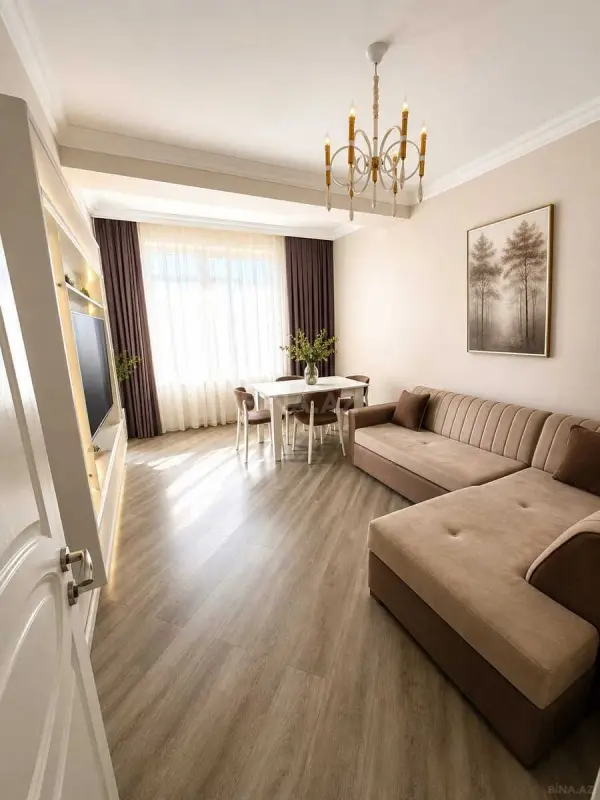 Kirayə verilir 2 otaqlı mənzil 70 m²