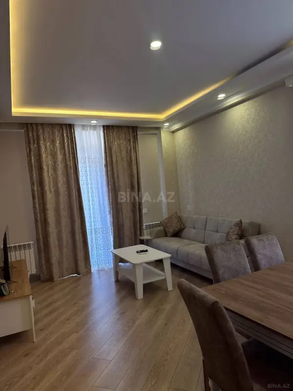 Kirayə verilir 3 otaqlı mənzil 110 m²