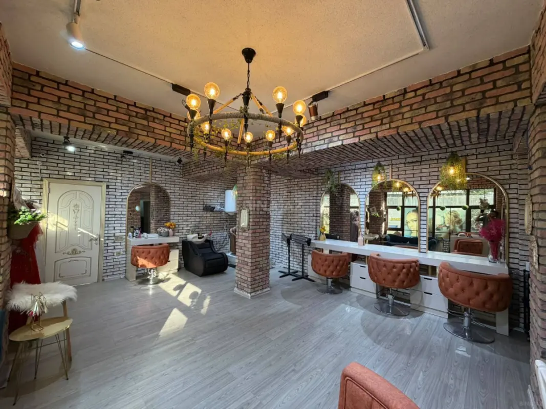 Kirayə verilir obyekt 60 m²