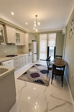 Kirayə verilir 2 otaqlı mənzil 106 m² — Bakı 2 otaq 106.00 m²