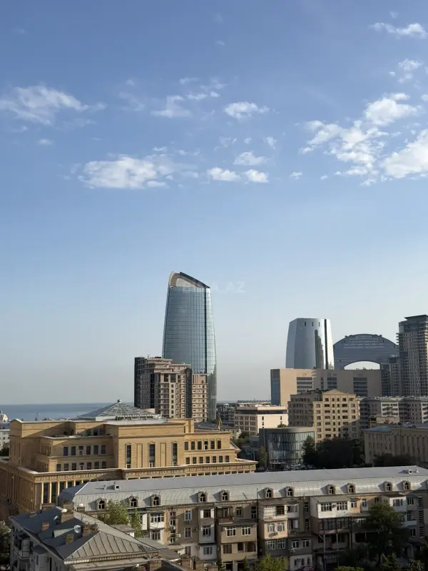 Satılır 2 otaqlı mənzil 80 m²