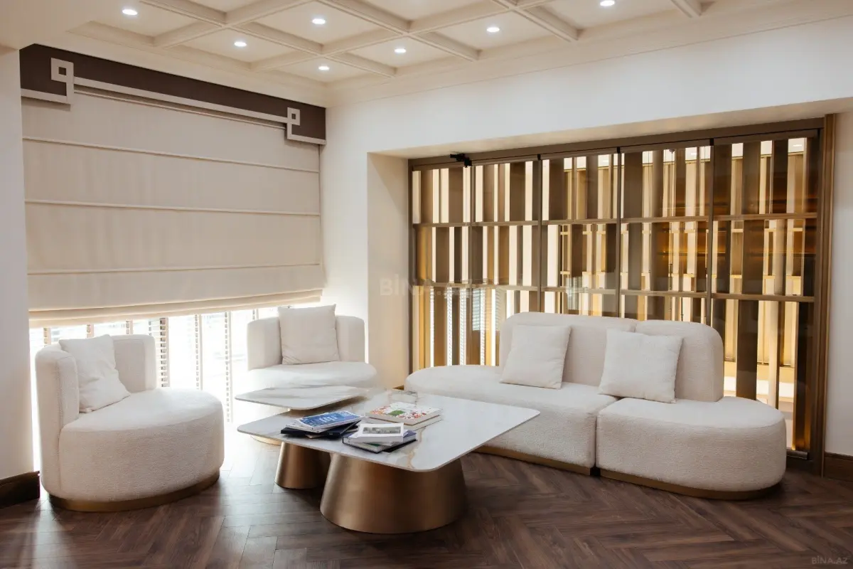 Kirayə verilir 6 otaqlı ofis 213 m²