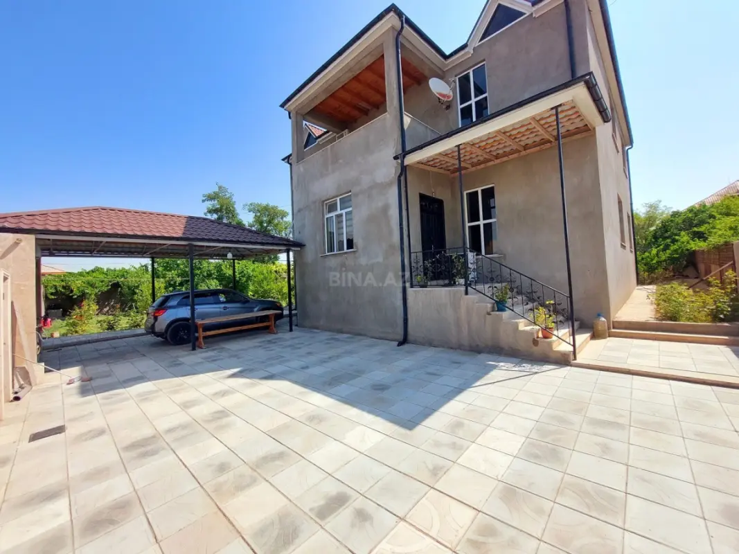 Kirayə verilir 7 otaqlı həyət evi 360 m²