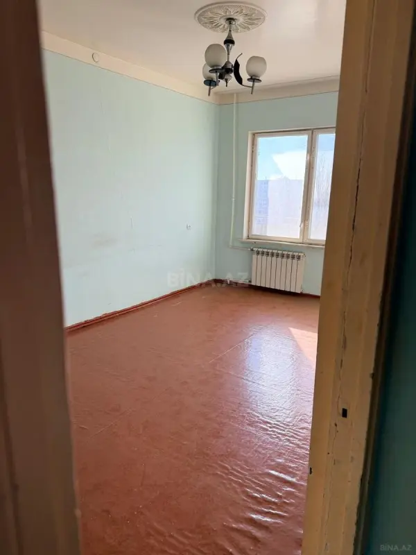 Satılır 4 otaqlı mənzil 90 m²