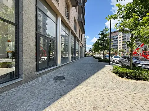 Kirayə verilir obyekt 110 m² — Bakı 110.00 m²