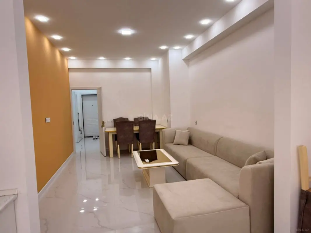 Kirayə verilir 3 otaqlı mənzil 116 m²