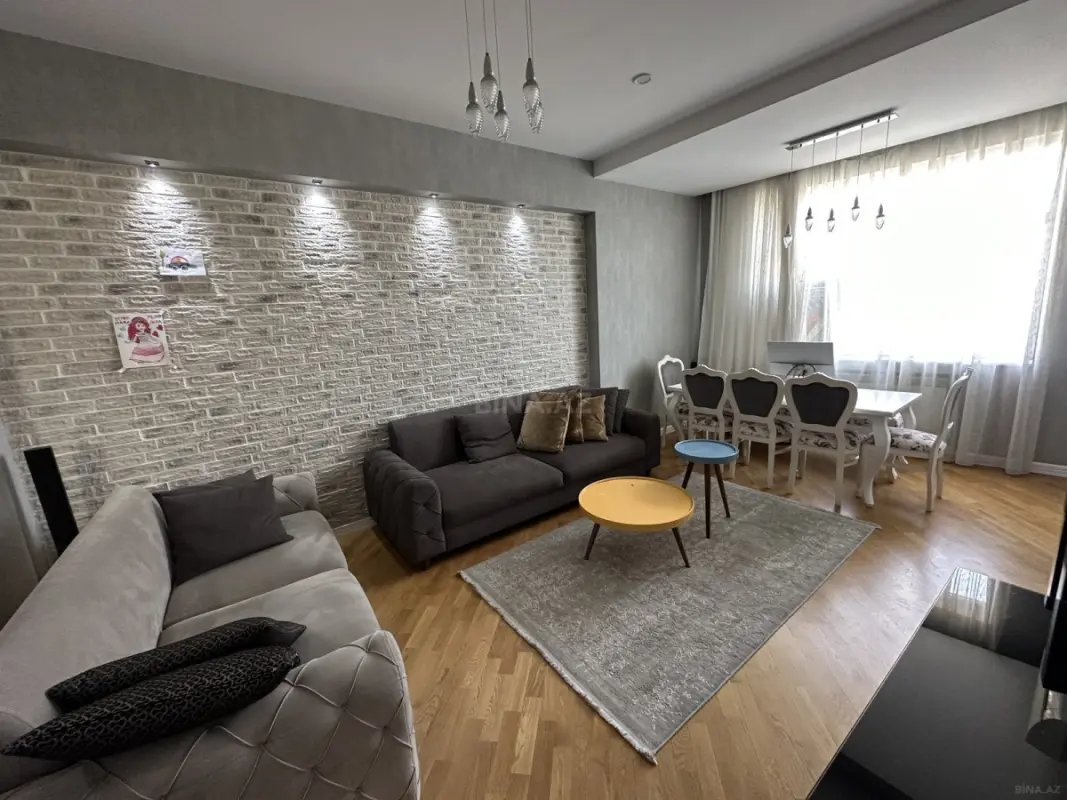 Kirayə verilir 3 otaqlı mənzil 100 m²