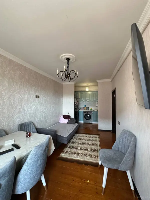 Satılır 2 otaqlı mənzil 52 m²