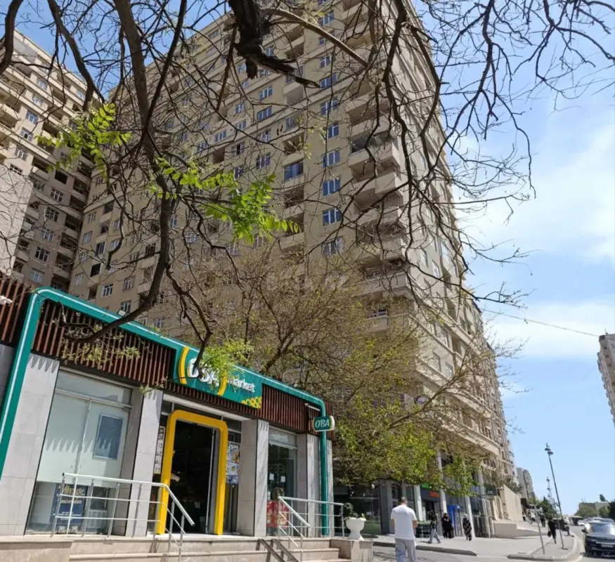 Satılır 2 otaqlı mənzil 80 m²