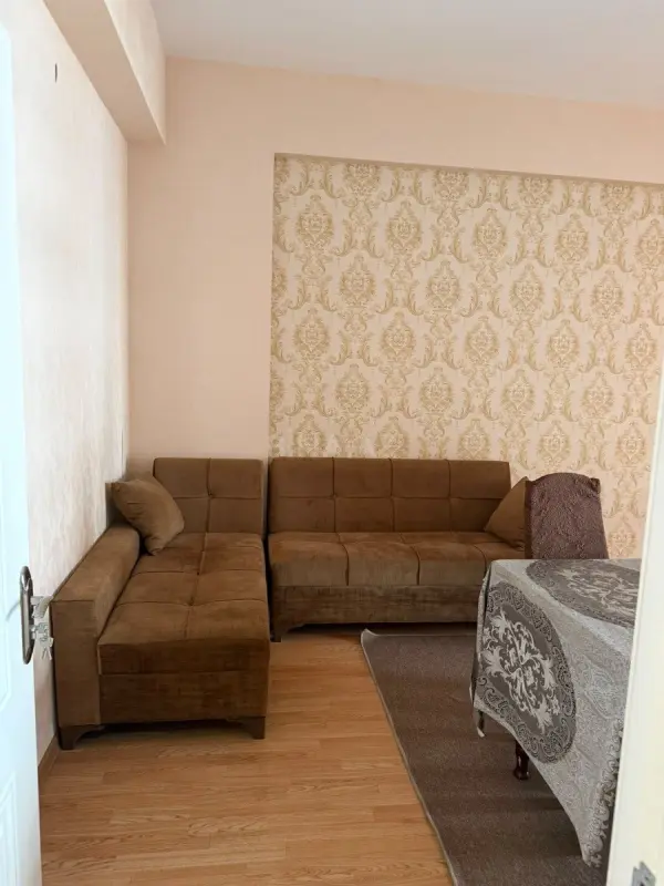 Kirayə verilir 2 otaqlı mənzil 54 m²