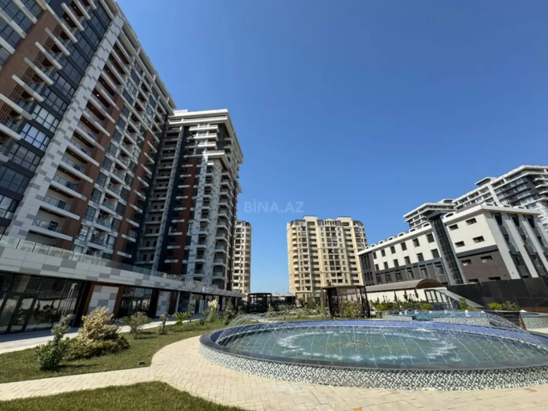 Satılır 3 otaqlı mənzil 107 m²