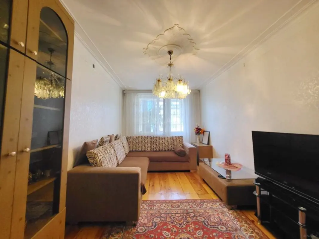 Kirayə verilir 3 otaqlı mənzil 95 m²