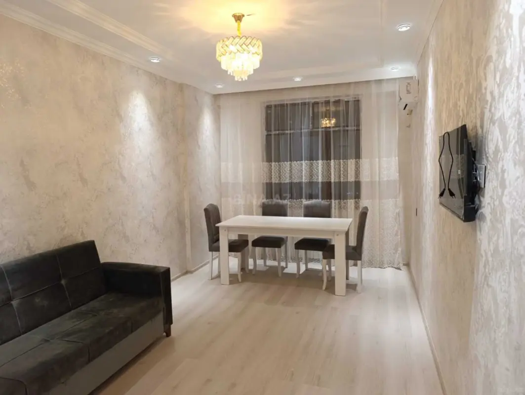 Satılır 3 otaqlı mənzil 96 m²