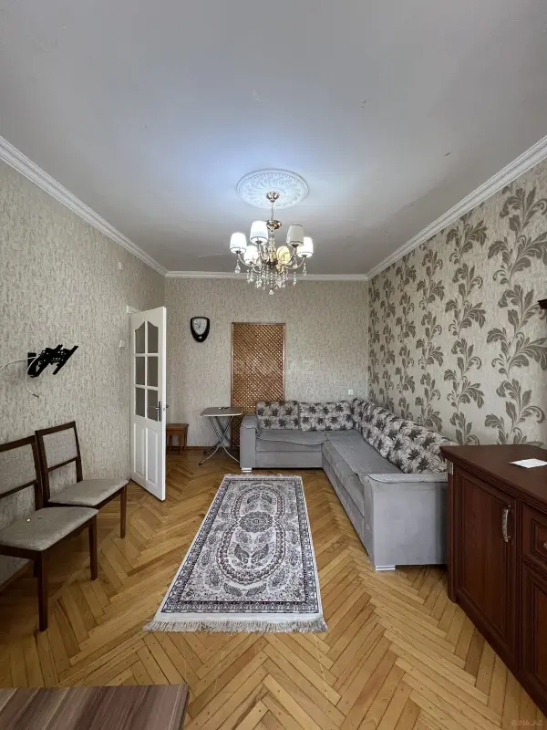 Kirayə verilir 3 otaqlı mənzil 90 m²