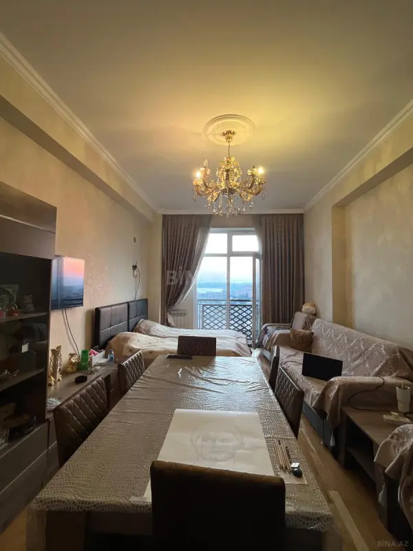Satılır 2 otaqlı mənzil 70 m²