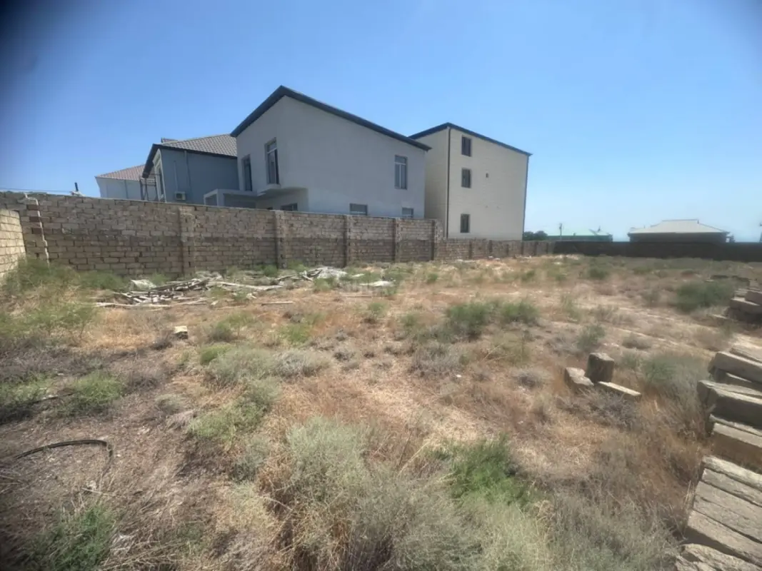 Satılır torpaq sahəsi 2 m²