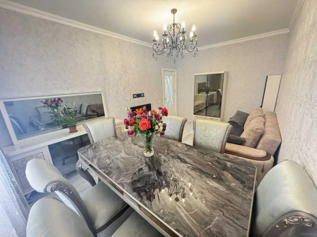 Kirayə verilir 2 otaqlı mənzil 65 m²