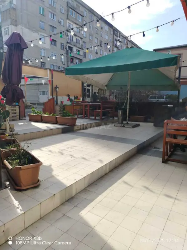 Satılır obyekt 245 m²