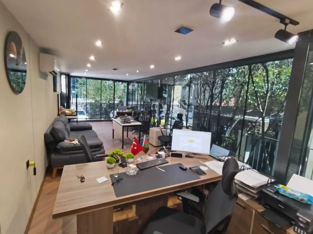 Kirayə verilir 1 otaqlı ofis 45 m²