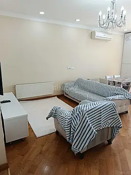 Kirayə verilir 3 otaqlı mənzil 120 m² — Bakı 3 otaq 120.00 m²