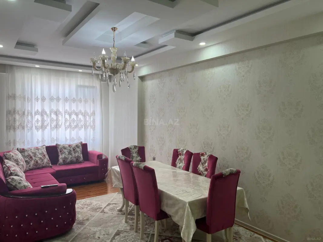 Satılır 3 otaqlı mənzil 105 m²