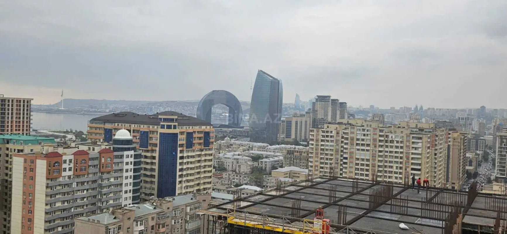 Kirayə verilir 2 otaqlı mənzil 80 m²
