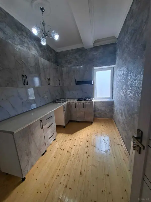 Kirayə verilir 2 otaqlı mənzil 62 m²