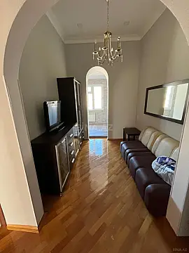 Satılır 2 otaqlı mənzil 50 m² — Bakı, Sahil qəs. 2 otaq 50.00 m²