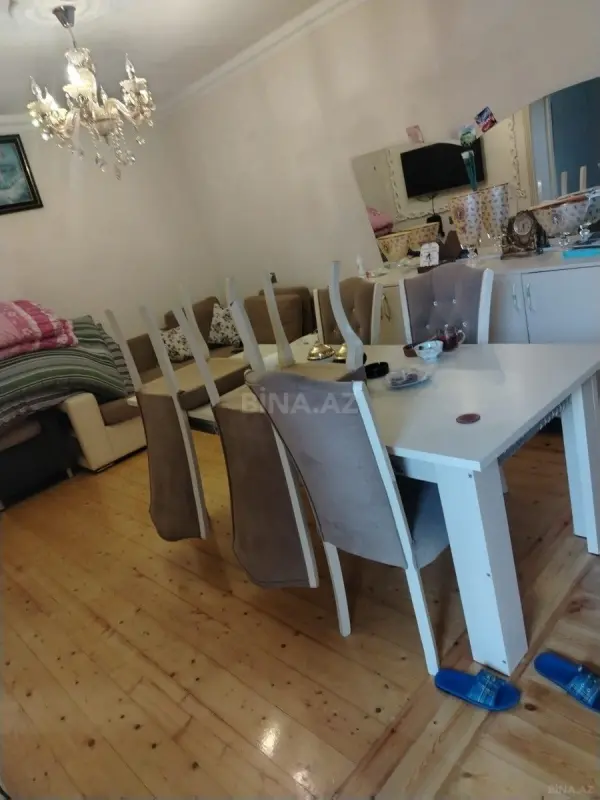 Satılır 5 otaqlı həyət evi 170 m²