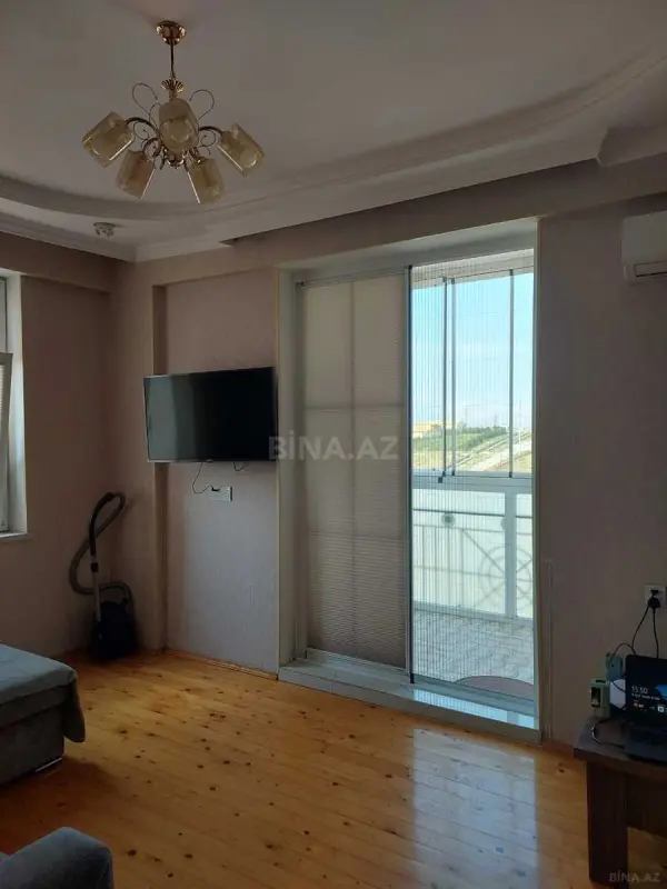 Satılır 2 otaqlı mənzil 57 m²