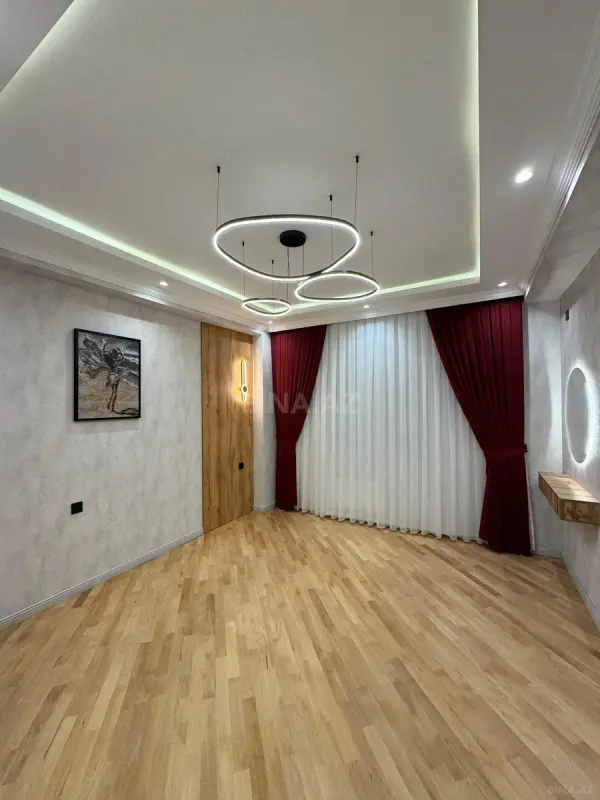 Satılır 2 otaqlı mənzil 90 m²