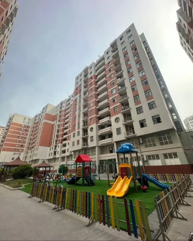 Satılır 1 otaqlı mənzil 55 m²